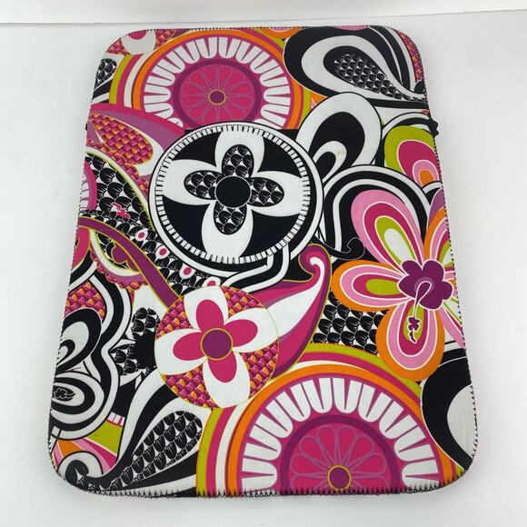Macbeth Collection Laptop Tablet Case Pink Multicolor Neoprene Reversible - Picture 4 of 8